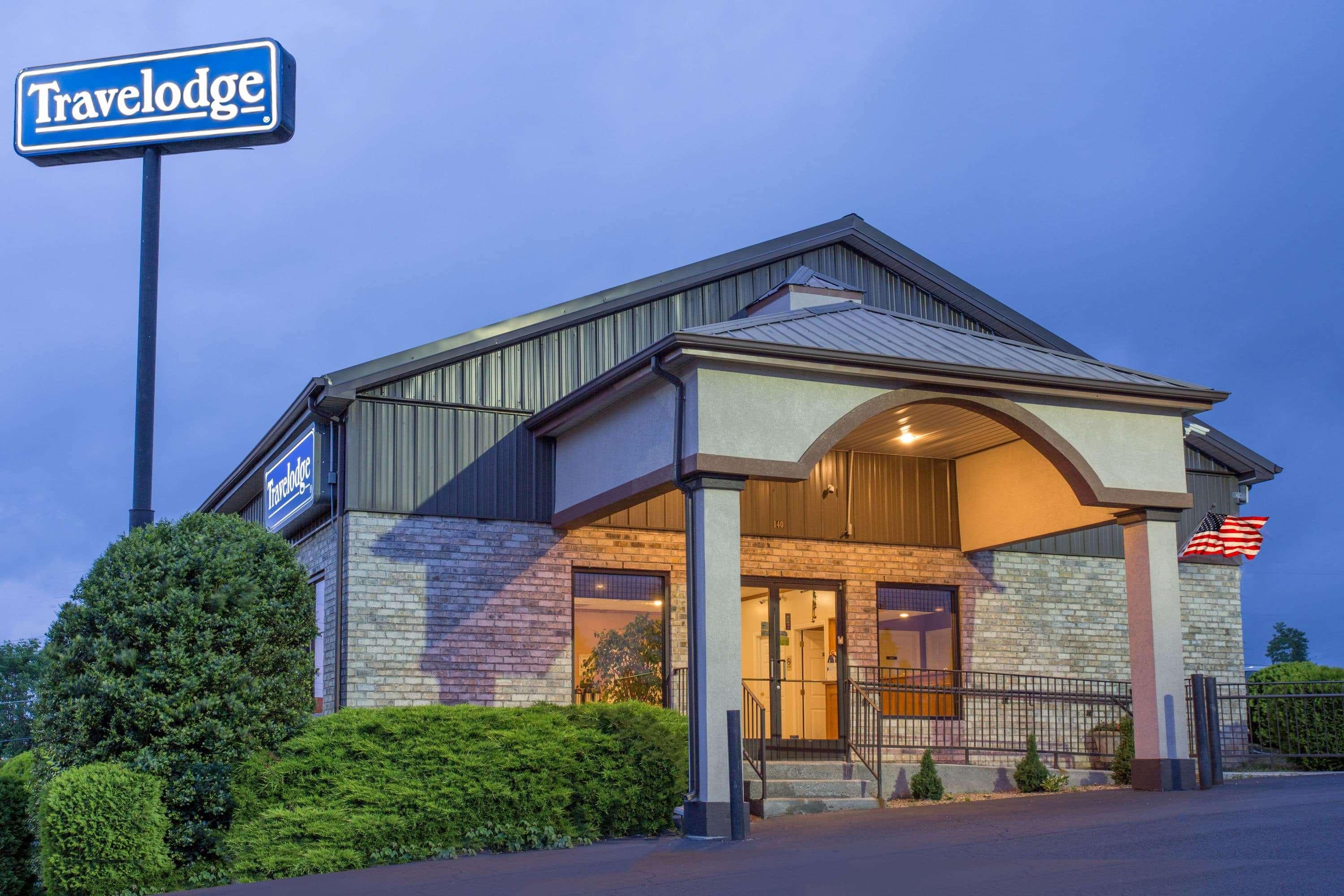 Travelodge By Wyndham Wytheville Bagian luar foto